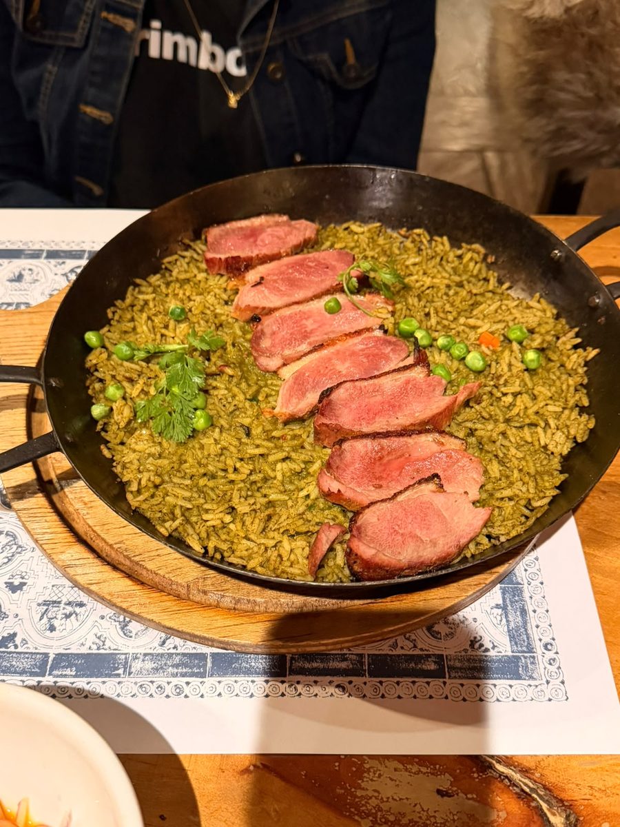 Arroz con pato with sliced duck breast